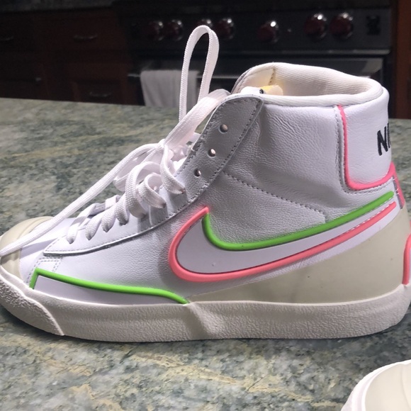 SOLD - Picture 3 of 3